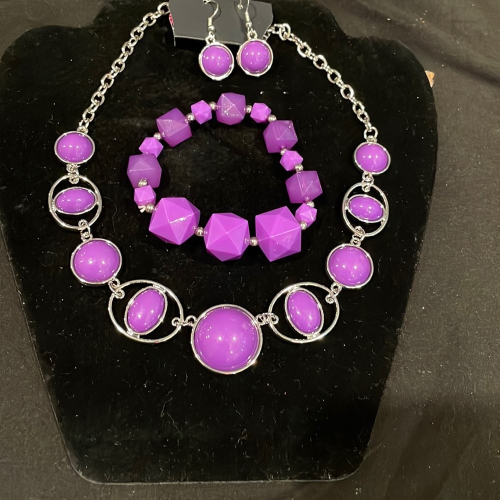 purple pleasure pretty earrings, necklace and matching bracelet